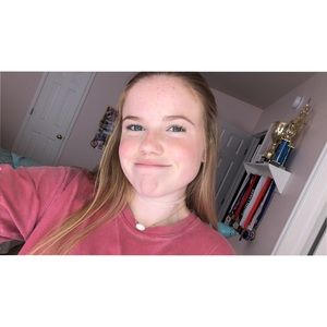 Meet your Posher, Andie